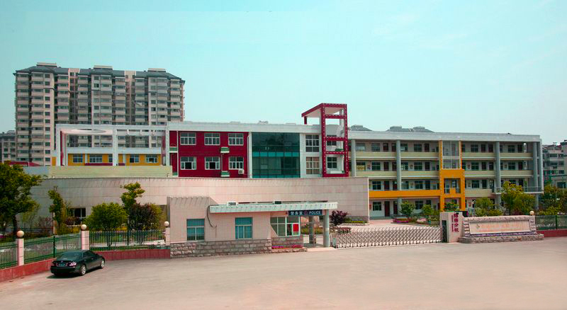 性能強(qiáng)有顏值，讓LED顯示屏的美綻放校園